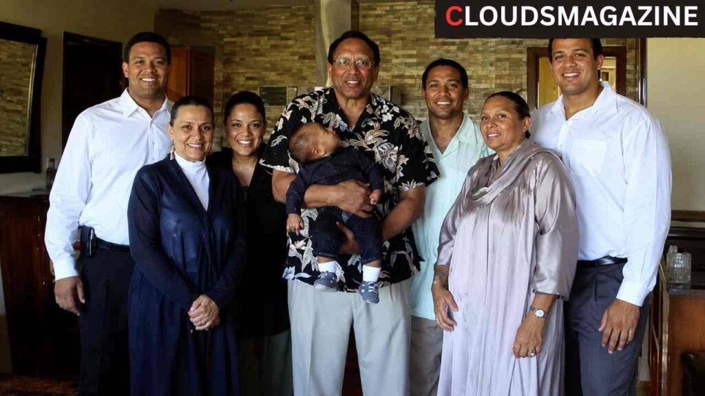 Theodora Holmes Parents and Brothers